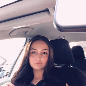 Meet your Posher, Lediana